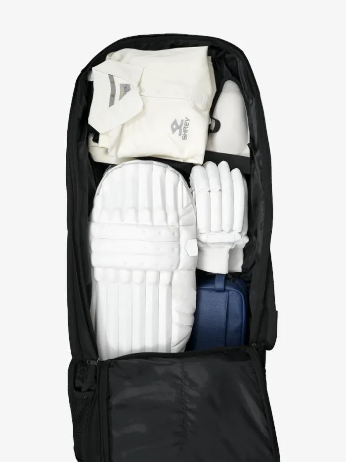 Shrey Sports: Shrey Meta Duffle Wheelie 120 – Premium Cricket Kit Bag with Wheels for Easy Transport